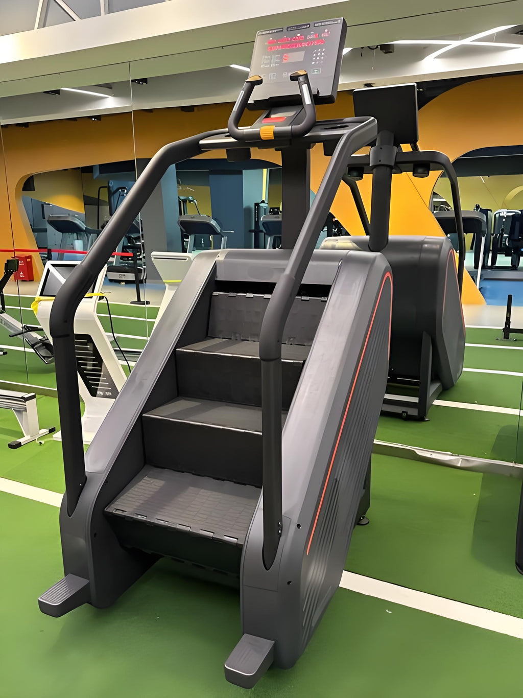stairs machine/máy leo cầu thang